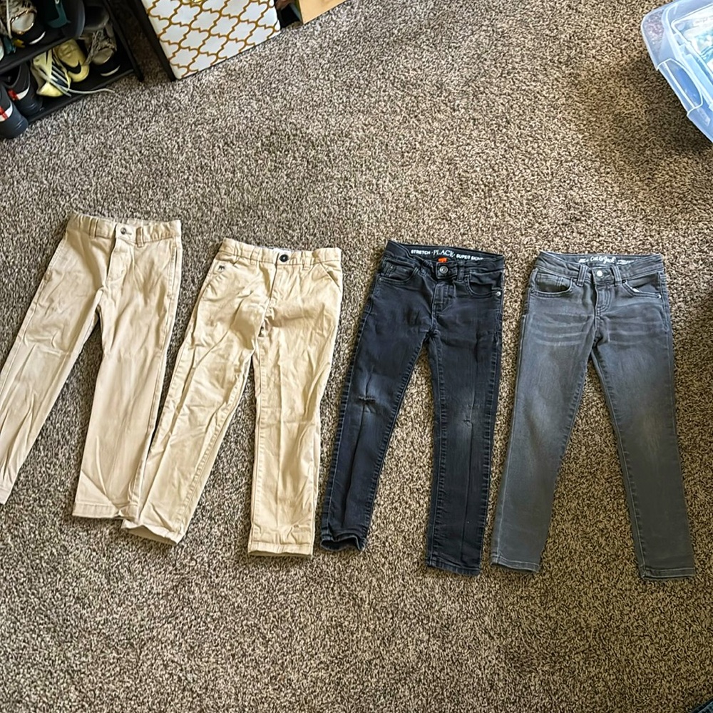 4 pairs of gently used boys jeans all in size 6.